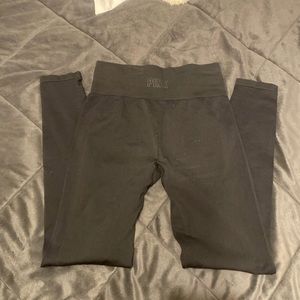 Victoria’s Secret pink seamless, leggings, yoga, pants, size small
